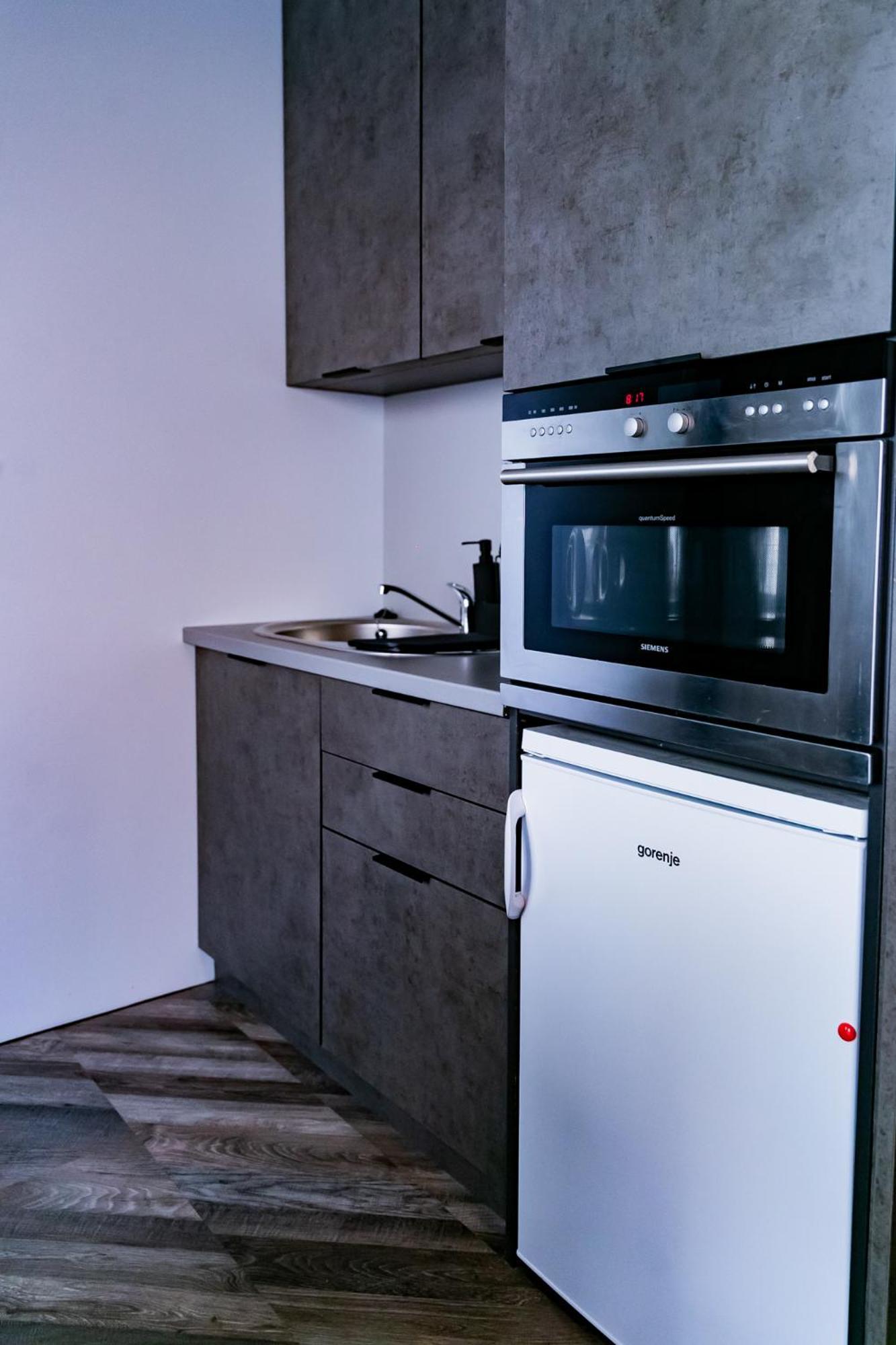 Motel1- A Megfizetheto Luxus! Dunaújváros Εξωτερικό φωτογραφία