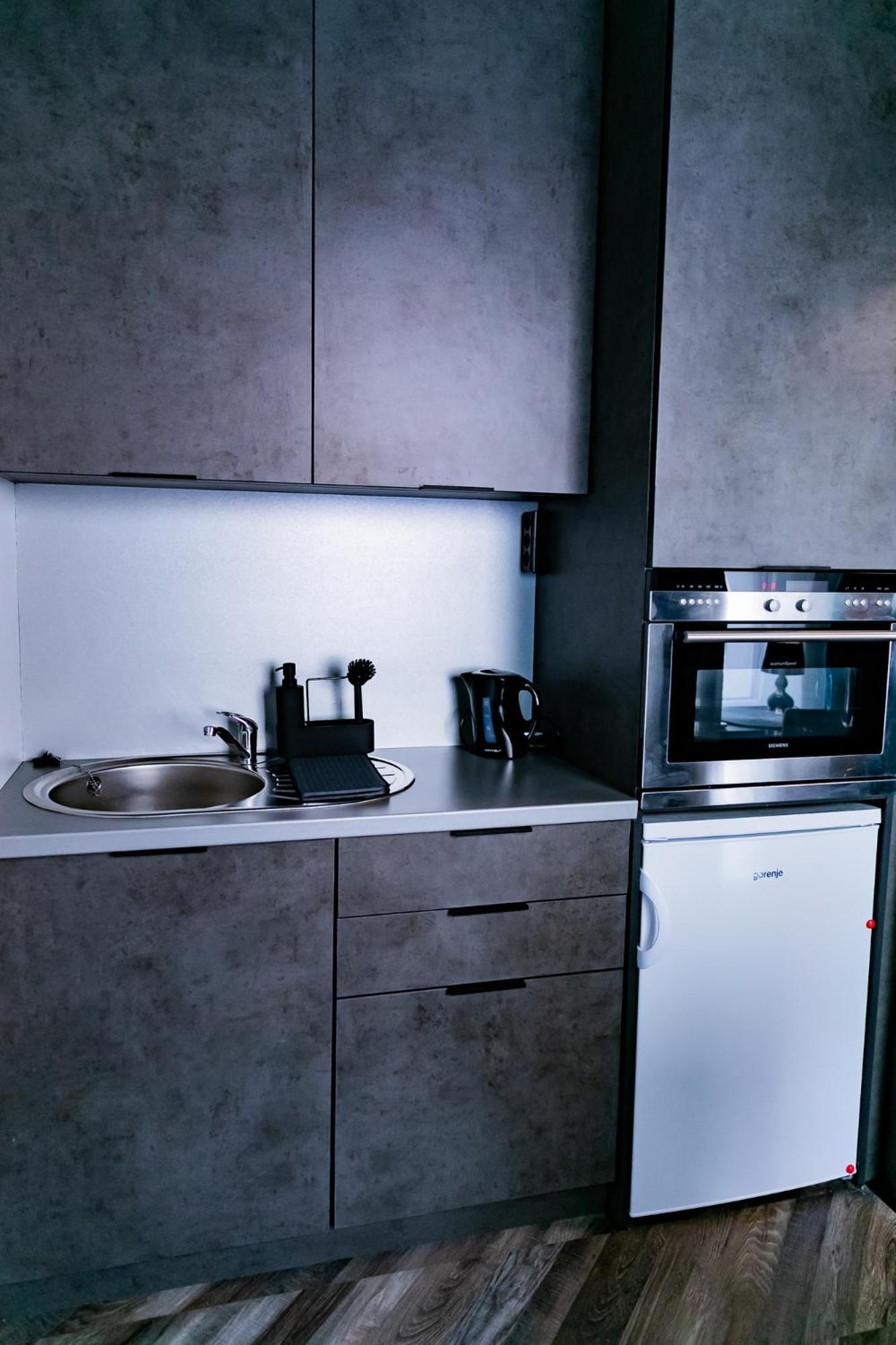 Motel1- A Megfizetheto Luxus! Dunaújváros Εξωτερικό φωτογραφία