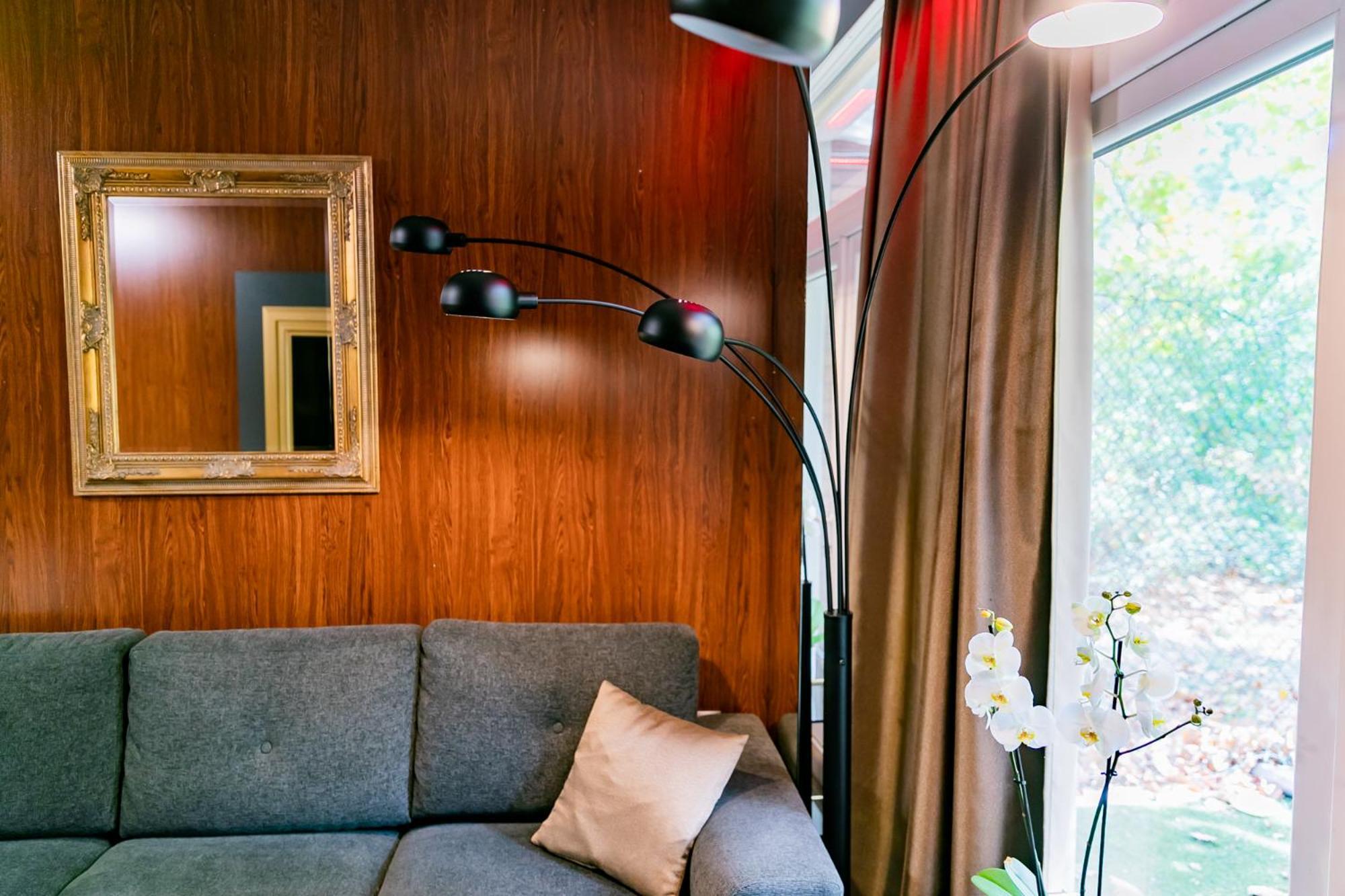 Motel1- A Megfizetheto Luxus! Dunaújváros Εξωτερικό φωτογραφία