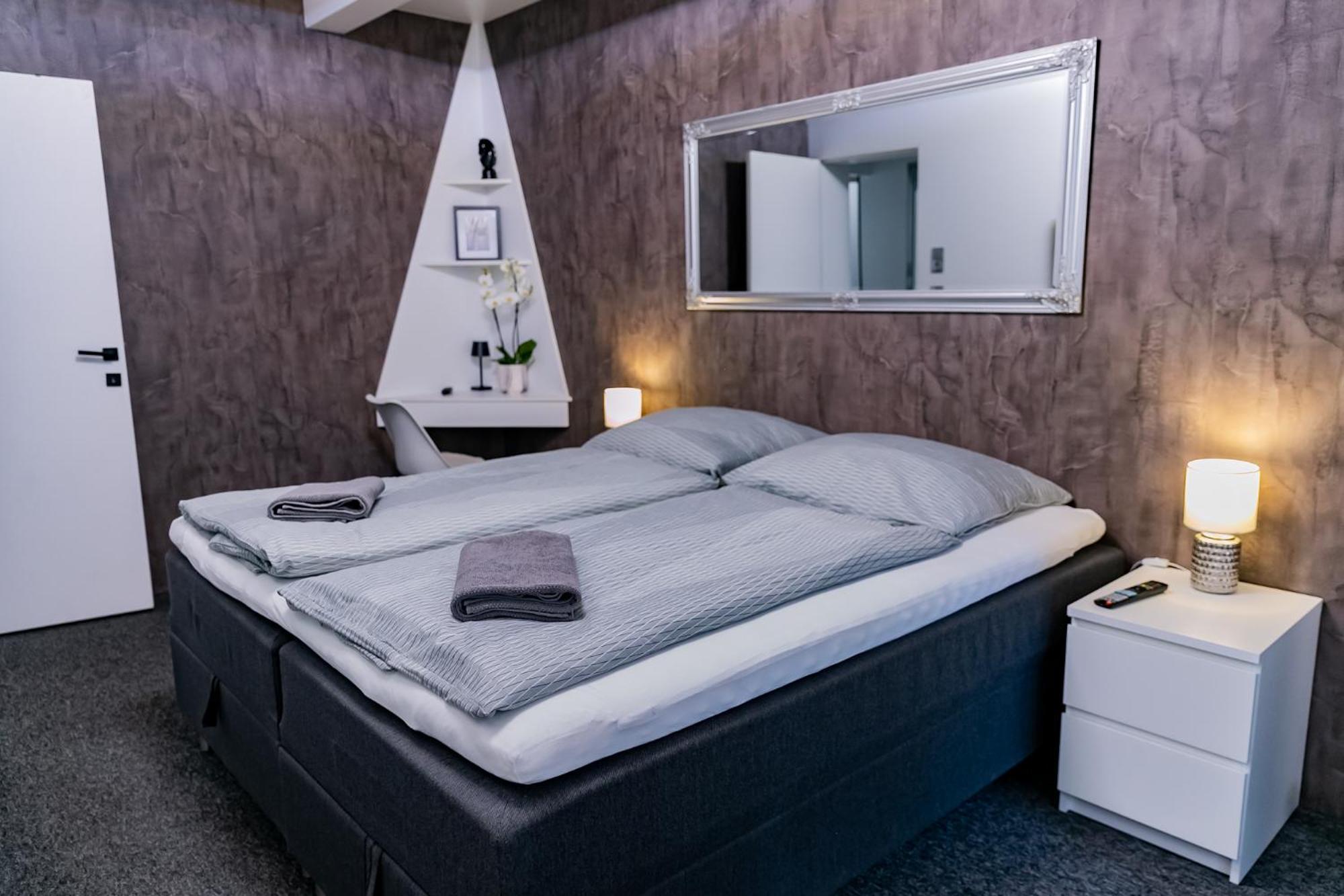 Motel1- A Megfizetheto Luxus! Dunaújváros Εξωτερικό φωτογραφία