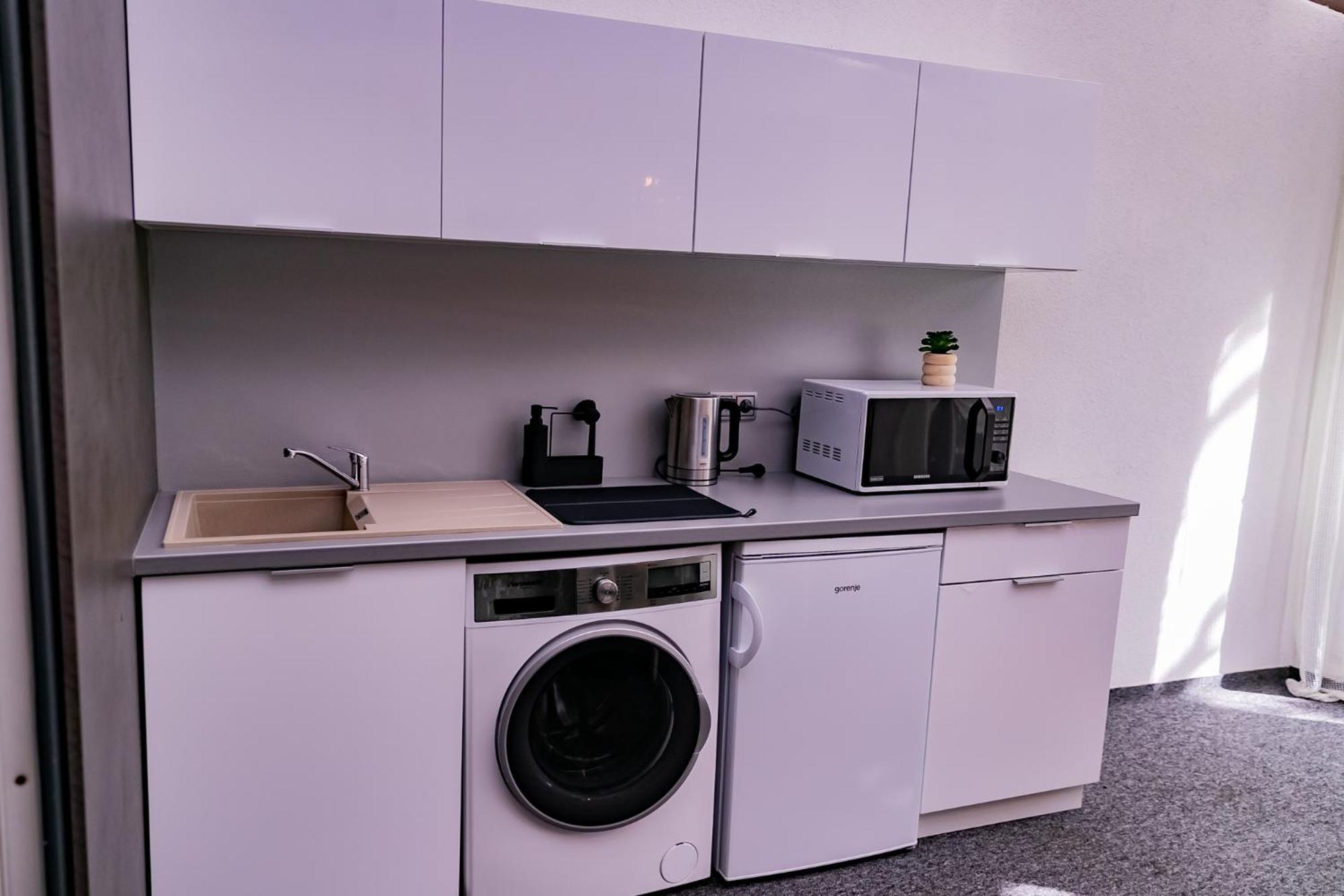 Motel1- A Megfizetheto Luxus! Dunaújváros Εξωτερικό φωτογραφία